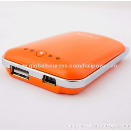 Mobile Power Bank with Built-in Cable